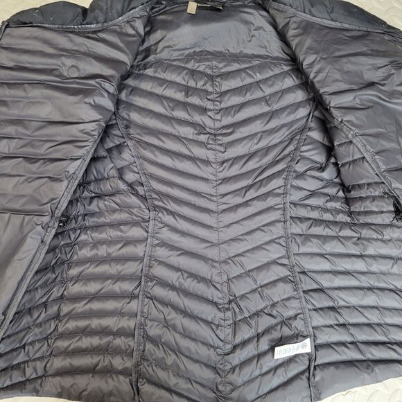 Athleta Down Puffer Coat Womens Small Black Asymmetrical Zip Lightweight Quilted - Picture 6 of 11